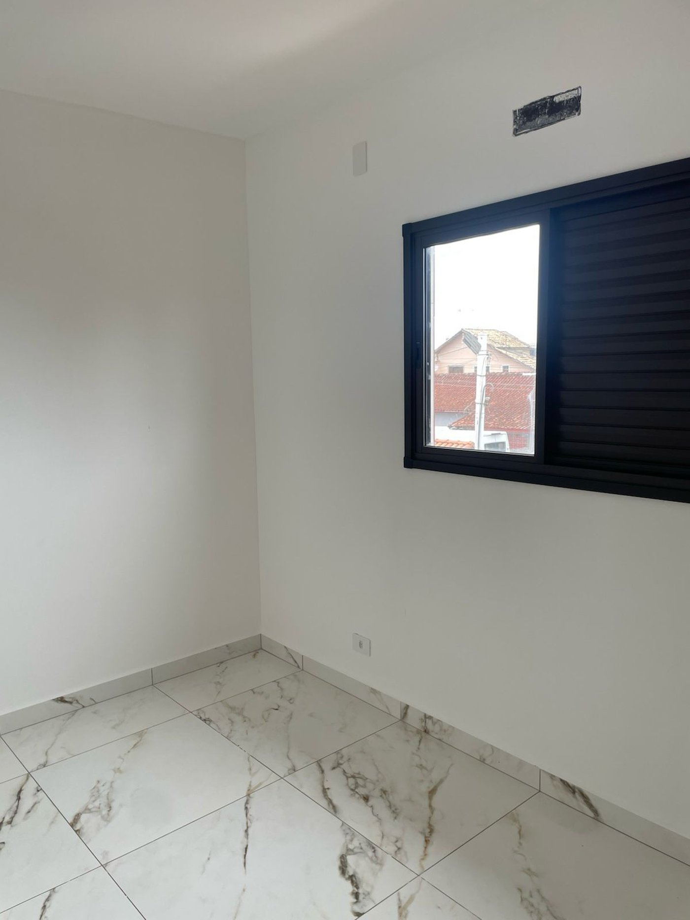 ✨ Sobrado em Condomínio com Piscina – Jardim Real | Praia Grande ✨