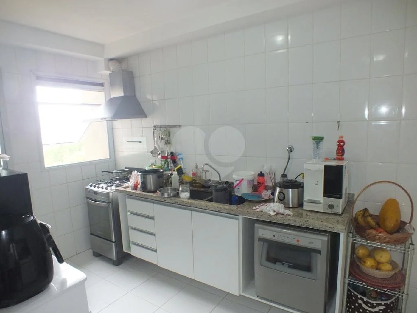 Apartamento com 03 suítes no Alto Da Boa Vista.