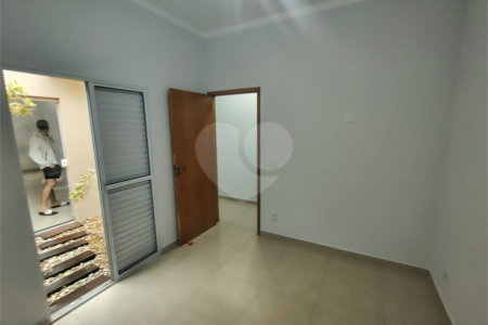 Casa à venda com 3 quartos, sendo 1 suíte,  no condomínio Bosque São Carlos, São Carlos - SP
