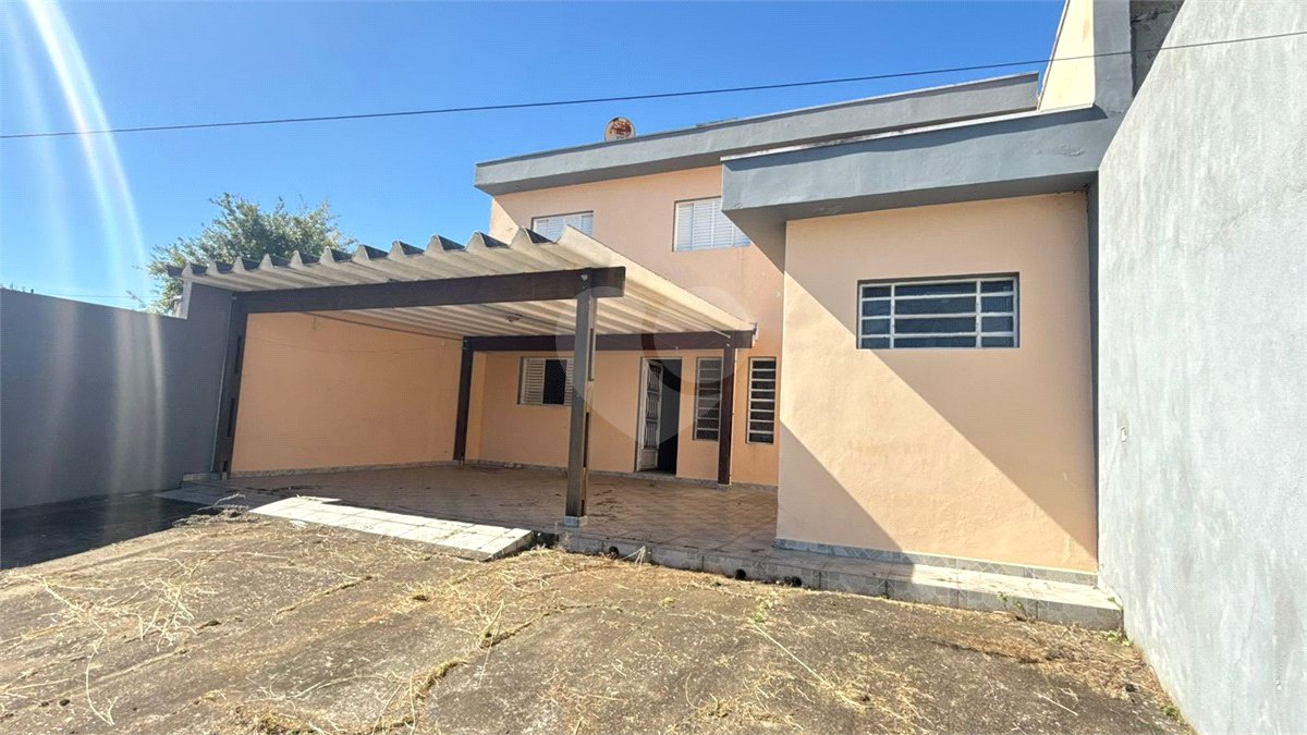 Casa para venda - 4 quartos - 3 banheiros - 382 m² - Vila Natal - Mogi das Cruzes/SP