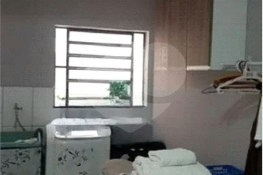 Sobrado a venda no Tremembé com 327m², com 4 dormitórios 2 suítes e 2 vaga de garagem