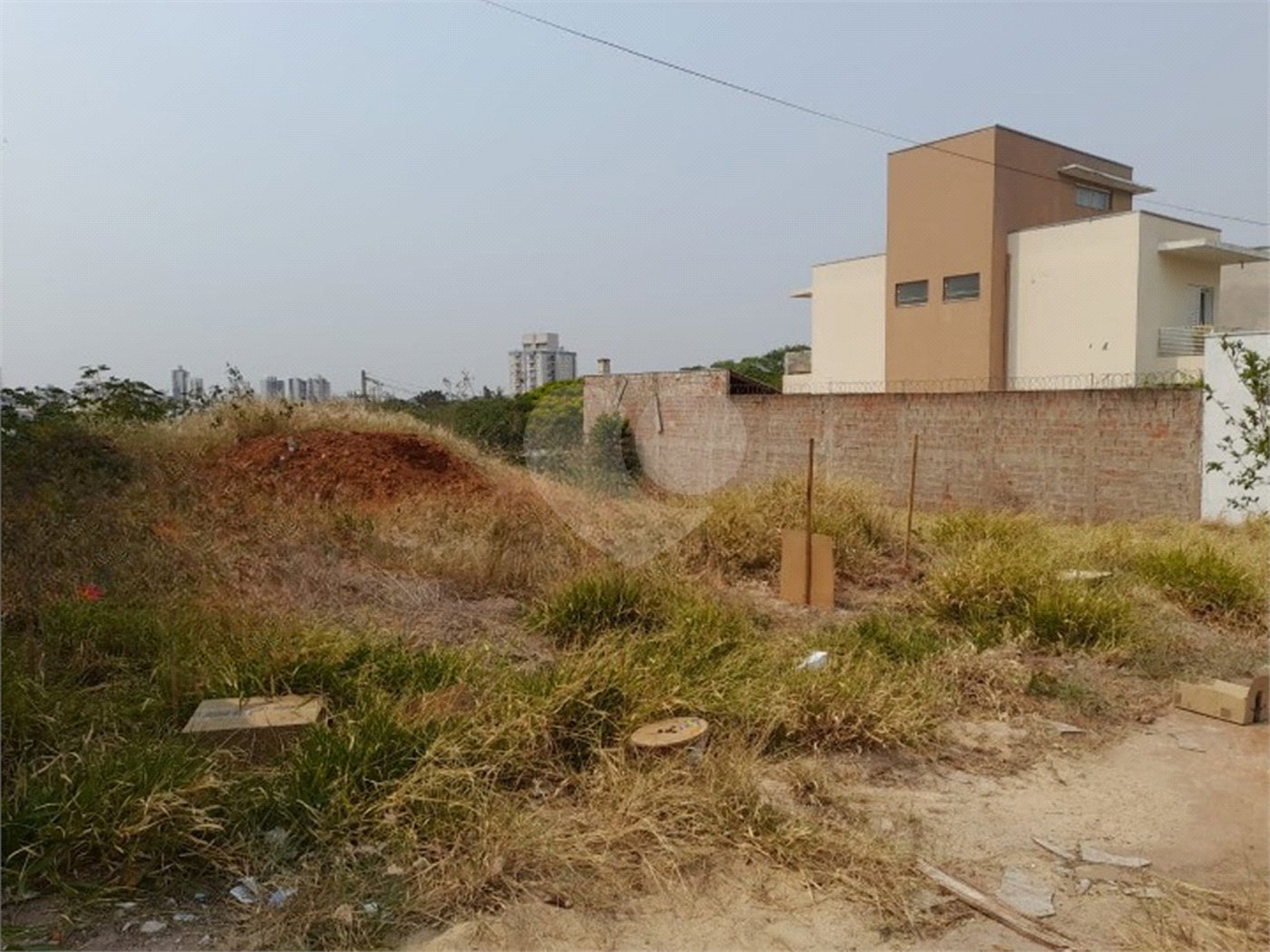 Terreno à Venda no Bairro Santa Julia - São Carlos