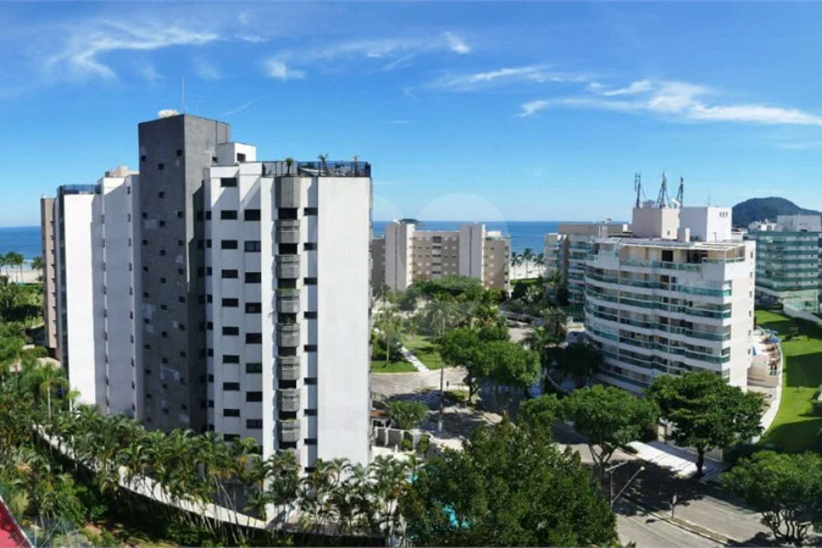 Apartamento à venda com 4 quartos, sendo 2 suítes,  em Riviera de São Lourenço, Bertioga, SP