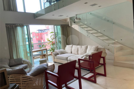 Apartamento amplo de 143 m² na Vila Mariana