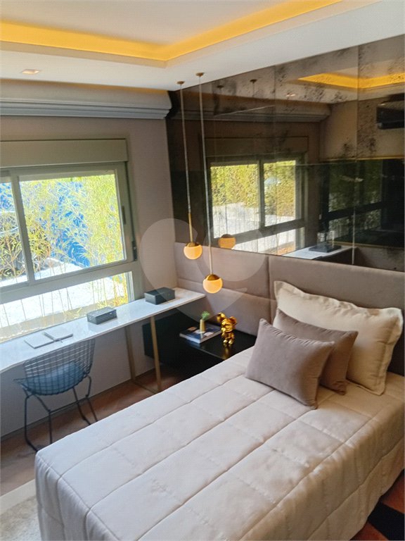 Soleil by Boca do Lobo: Apartamento de 246m² com 4 Suítes e 4 Vagas na Chácara Klabin ALTO PADRÃO