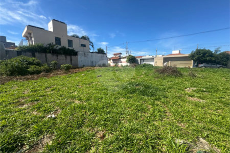 Terreno [a venda no Embaré