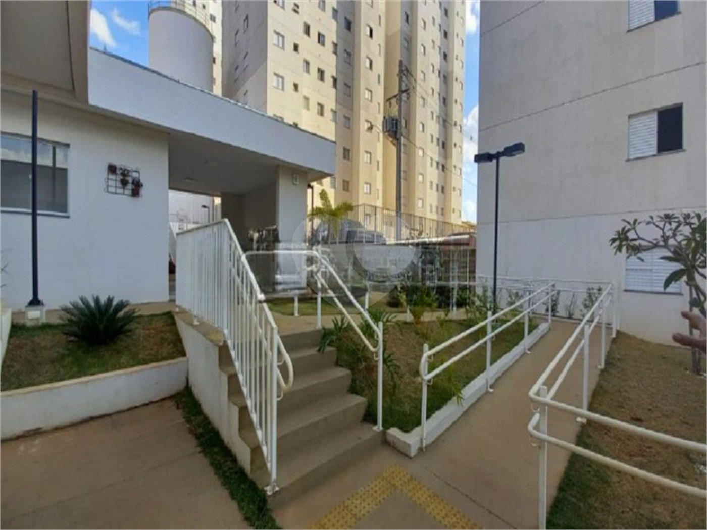 Apartamento para venda no Residencial Parque dos Manacás.