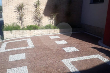 Excelente casa para venda no Parque Fher