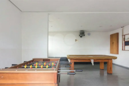 Apartamento à venda no Mandaqui com 3 dormitórios, sendo 1 suíte, sala ampla e bem distribuída, cozinha, 2 banheiros e área de serviço. O imóvel conta ainda com 1 vaga de garagem.