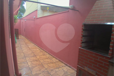 Casa + salão comercial na Vila Vista Alegre