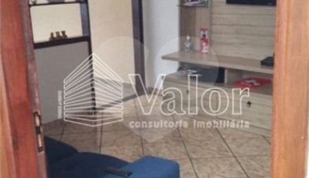 Casa à venda com 2 quartos em Parque Santa Felícia Jardim, São Carlos, SP