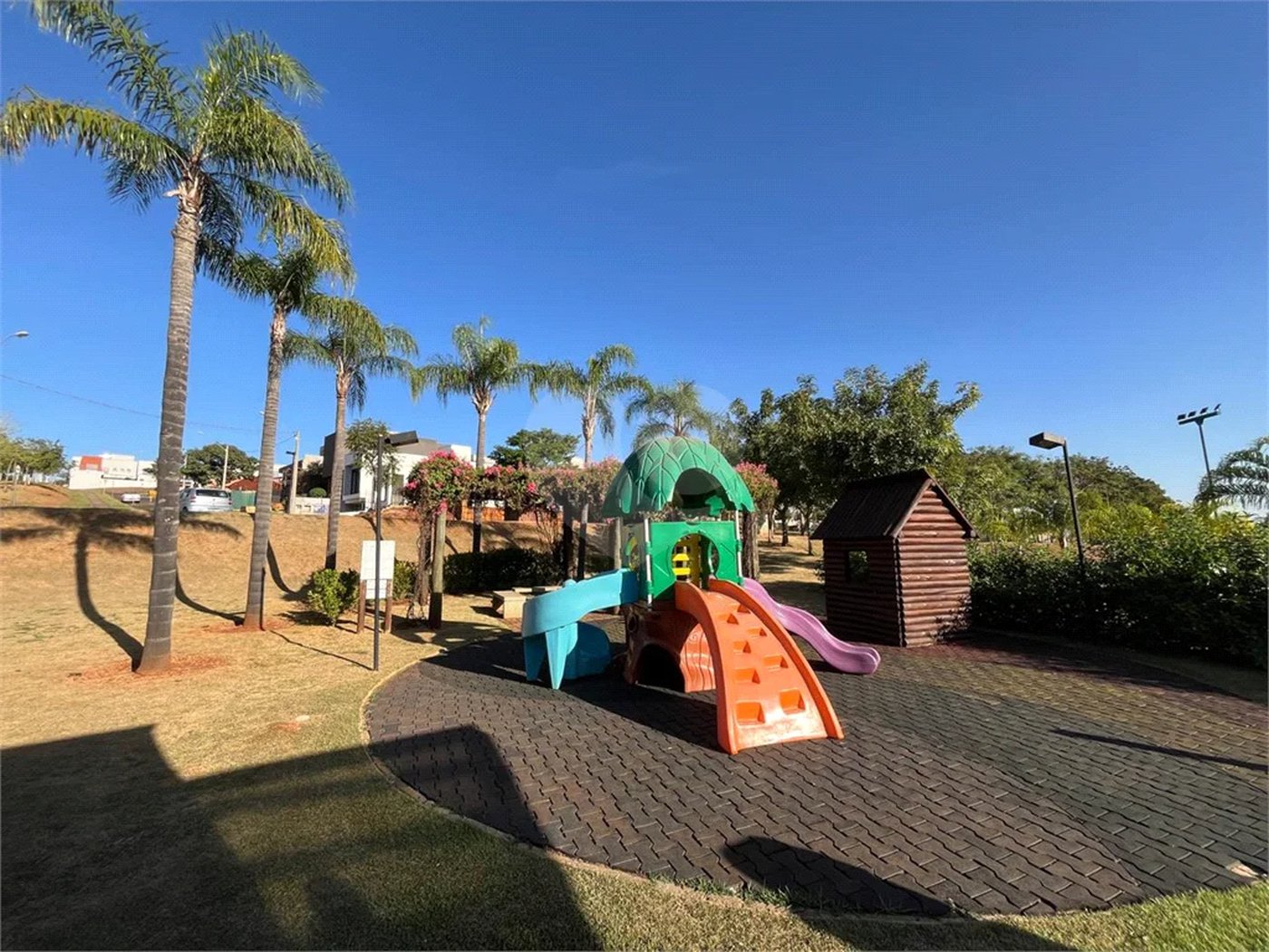 Terreno Plano à venda no Condomínio Villa Bela Vista em Piracicaba/SP.