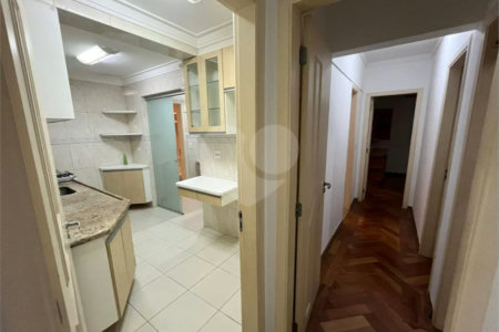 Apartamento à venda com 3 quartos, sendo 1 suíte, em Saúde, São Paulo, SP