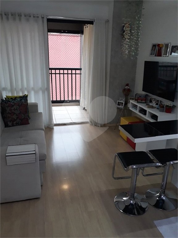 Apartamento à Venda na Bela Vista com 40 m2 de 1 Suíte em Andar Alto