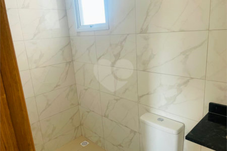 Casa á venda no Bairro Cidade Jardim