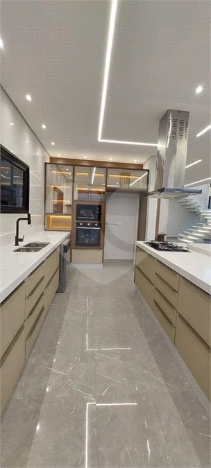 Casa 4 suites - Condomínio Ecoville 1
