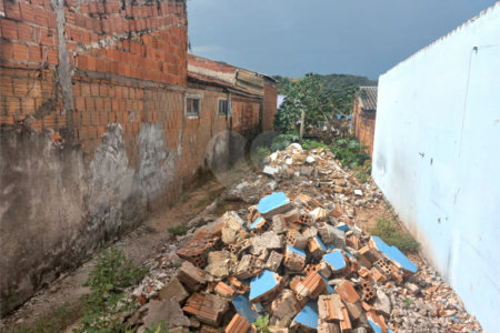 Terreno com 125,00 m² .