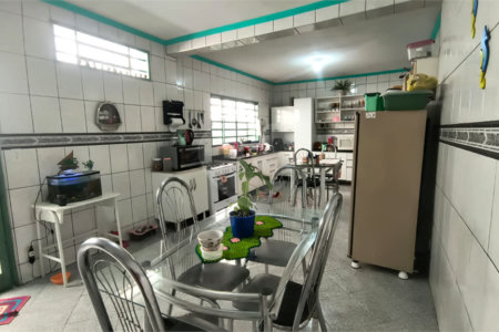 Sobrado á venda no bairro santa felícia