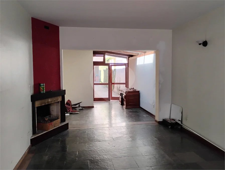 Vende-se ou Aluga-se Casa com 400 m2 na Vila Mascote