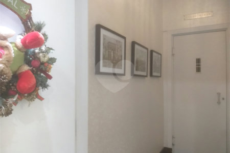 Apartamento de 3 quartos, 1 suíte, à venda no Paraíso. Impecável!