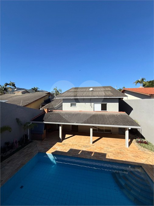 Casa à Venda com 5 Suítes na Vila Giglio em Atibaia/SP