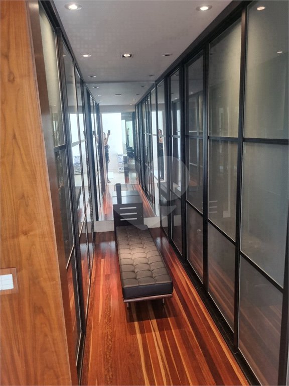 Apartamento à venda com 2 suítes em Cerqueira César, São Paulo, SP