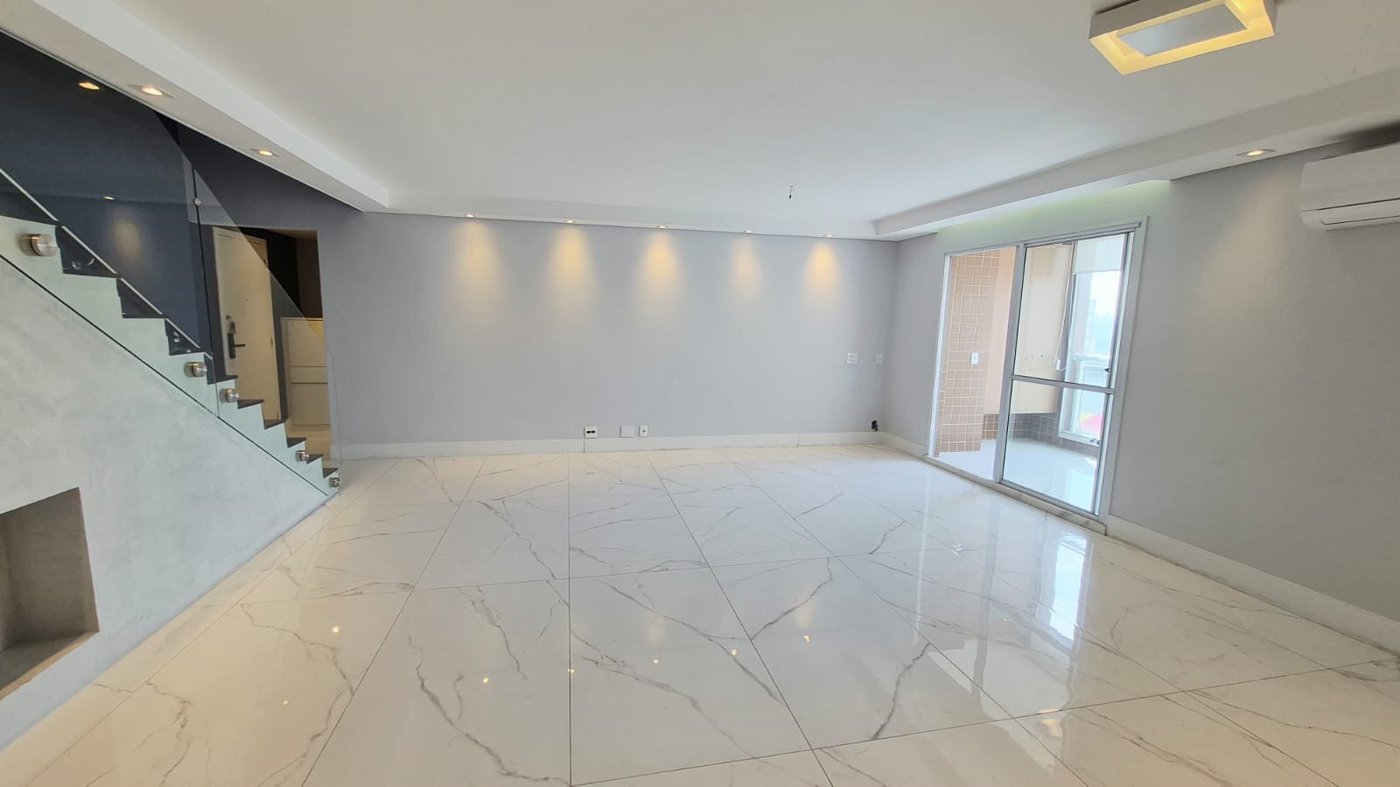 COBERTURA DUPLEX DE ALTO PADRÃO NA VILA SÃO FRANCISCO | 233 m²
