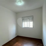 Excelente apartamento de 3 dormitórios, sendo uma Suíte e 2 vagas de garagem.