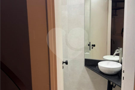 Apartamento à venda 50 m² - Moema - São Paulo/SP.