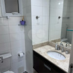 O Seu Apartamento Exclusivo: 74 m² Reformados ao Lado do Ibirapuera!