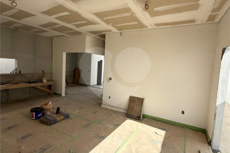 Casa no Embaré 3 quartos 1 suíte