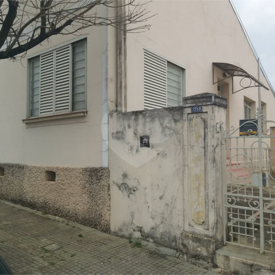 Casa térrea a venda no centro de São Carlos com 3 quartos