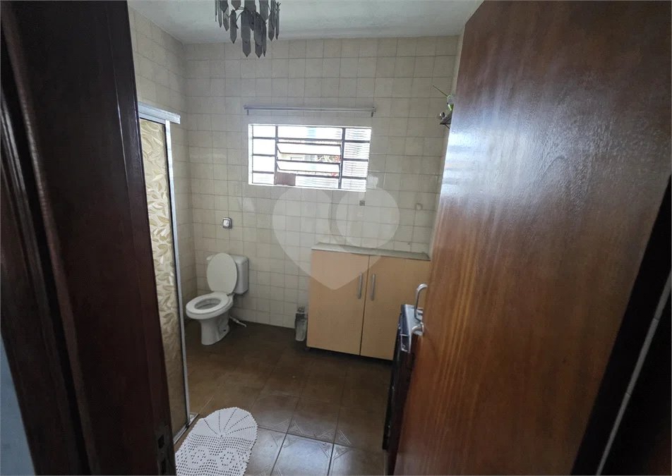 Casa térrea, 2 dormitórios com salão comercial Jd. Nova São Carlos