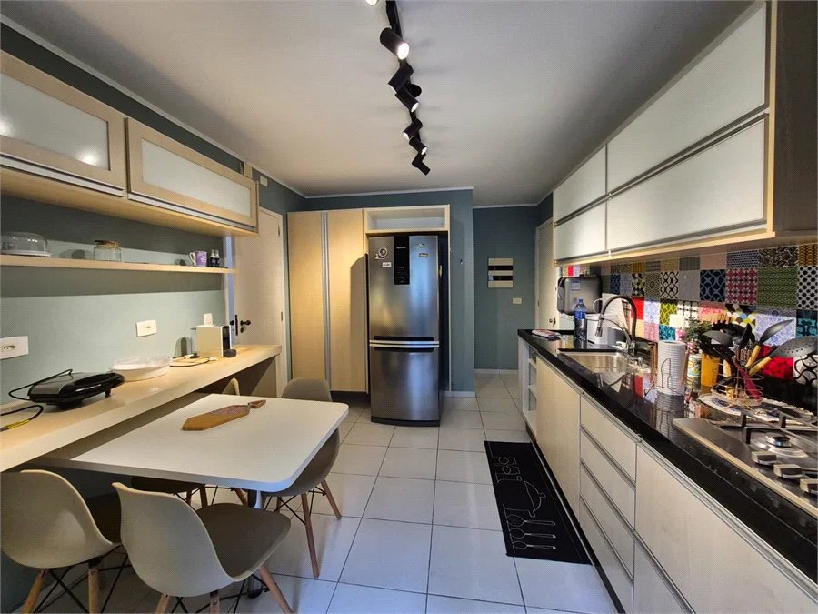 Apartamento à venda com 2 quartos, sendo 1 suíte, em Vila Andrade, São Paulo, SP