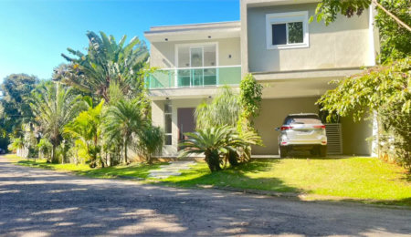 Casa à venda com 5 suítes em Guaratuba, Bertioga, SP