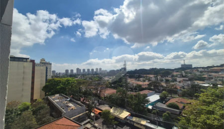 Apartamento para alugar com 3 quartos, sendo 1 suíte,  em Vila Hamburguesa, São Paulo, SP