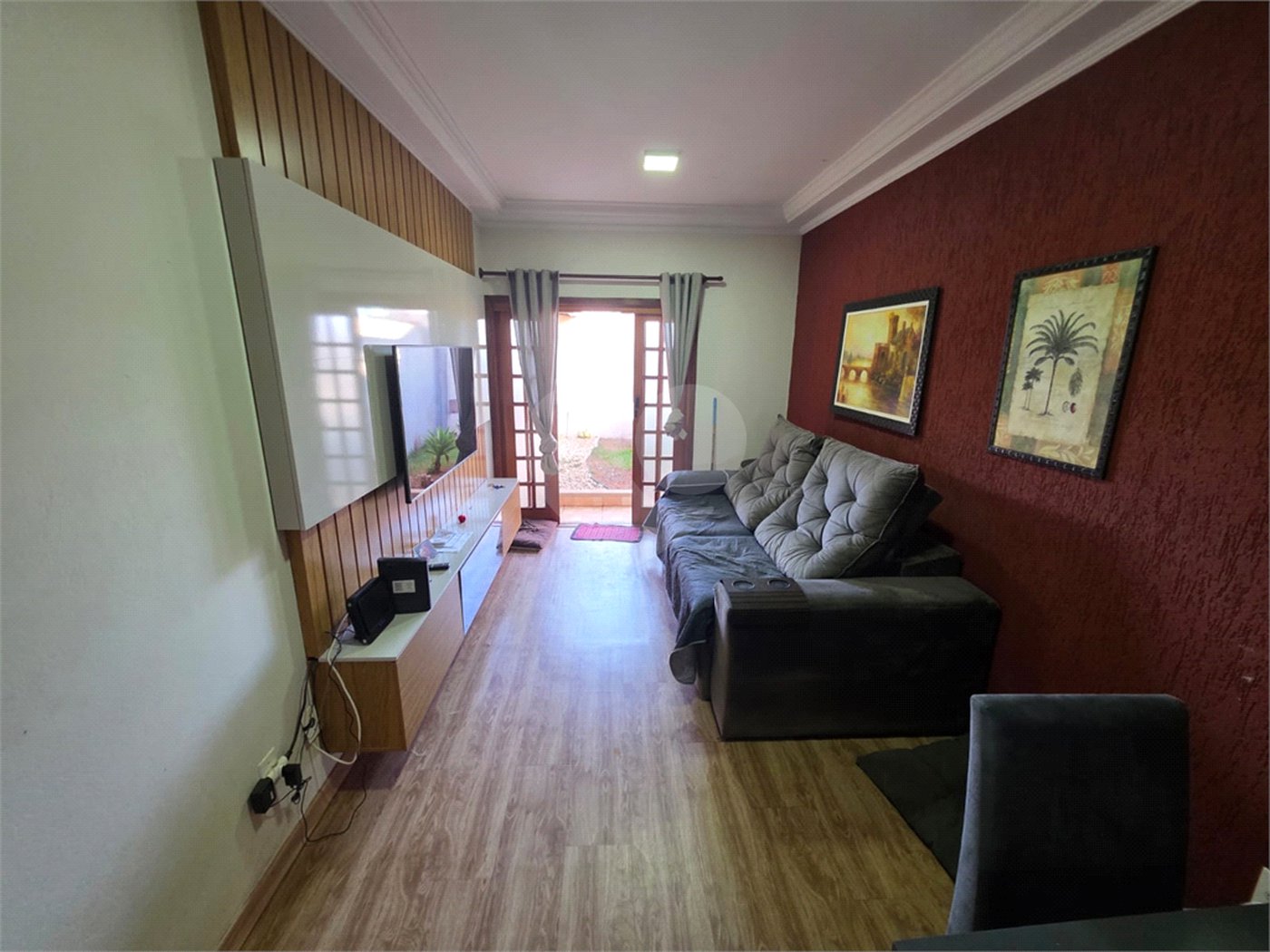 Casa 2 quartos 1 suíte