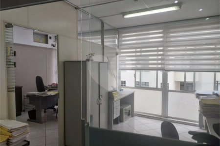 Sala comercial no centro de São Paulo