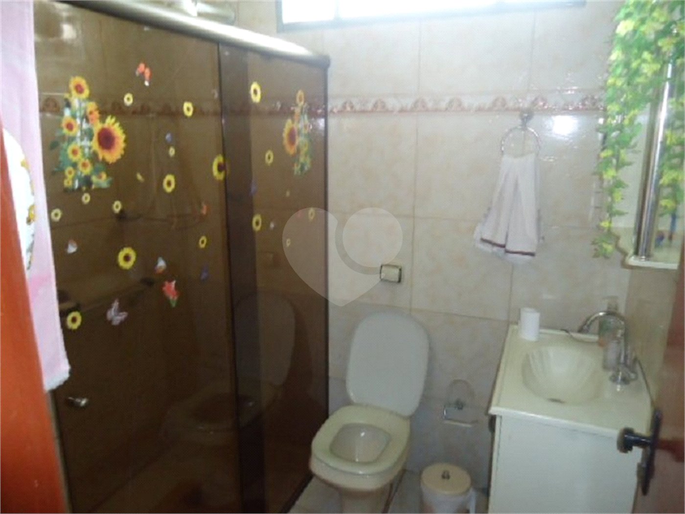 Casa à venda com 3 quartos, sendo 1 suíte, em Azulville I, São Carlos, SP