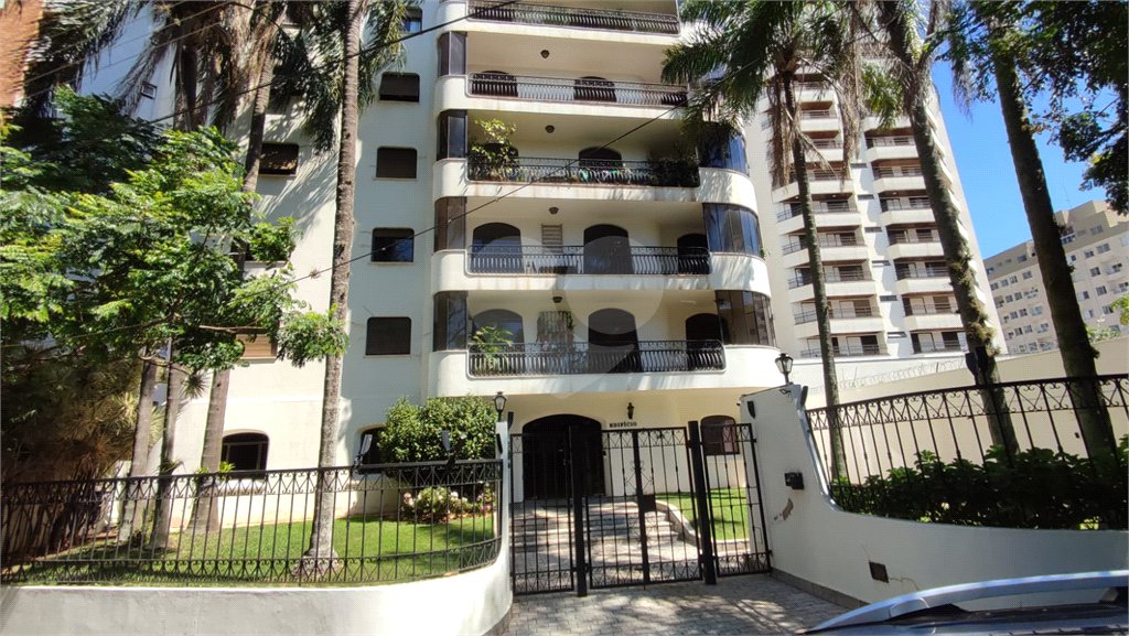 Apartamento de 3 dormitórios à Venda - Jardim Bethânia