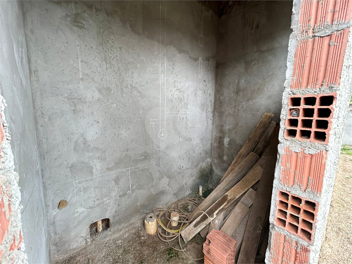 Casa à Venda de 3 dormitórios no condomínio damha II em São Carlos,