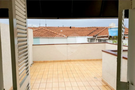 Casa de vila para venda e locação na região da Mooca