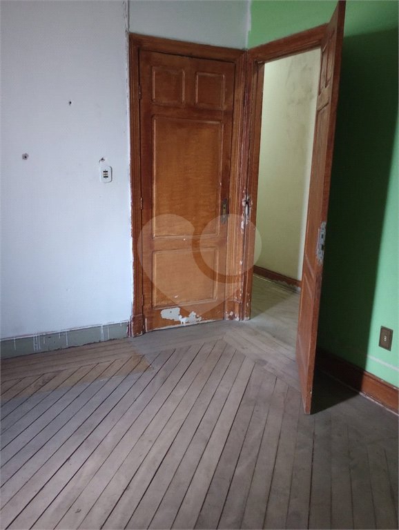Amplo Sobrado de 330 m² no Coração do Cambuci!