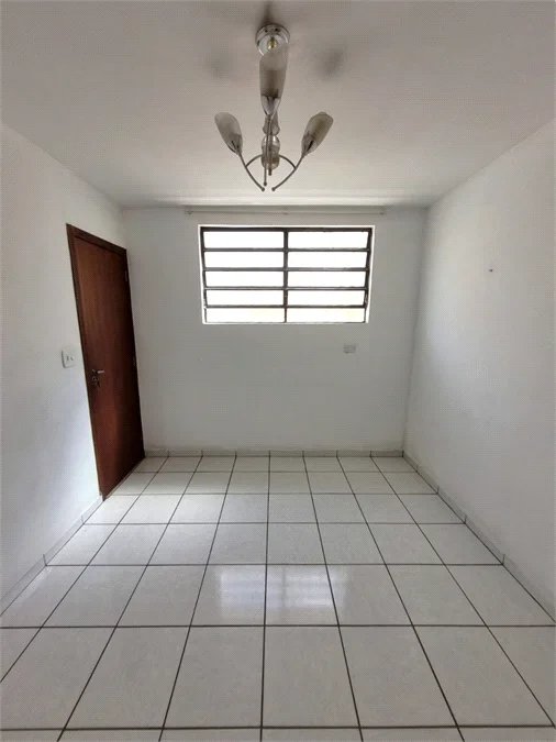 Sobrado à venda com 3 quartos, sendo 1 suíte,  em Jardim Ester Yolanda, São Paulo, SP