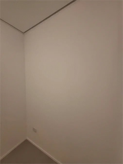 Apartamento à venda 107m² reformado com 2 quartos, sendo 1 suíte no Morumbi