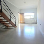 Casa à venda com 3 suítes em Alvinópolis, Atibaia, SP