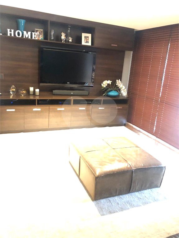 Condomínio Luzes da Mooca Apartamento 204 m² 4 suítes 4 vagas Condominio Clube.