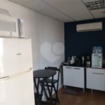 Conjunto comercial duplex à venda na Aclimação. Andar inteiro, puro charme!