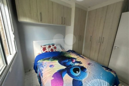 Apartamento com 46m² , 2 dormitórios , à venda na Moóca.