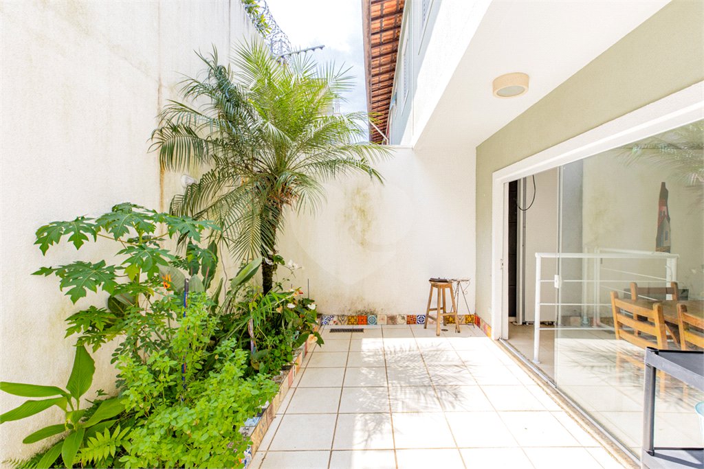 Casa no condomínio Condomínio Villa de São Paulo para venda com 2 quartos, sendo 2 suítes , 200m²